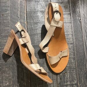 Elegant Cream Leather Block Heel Sandals